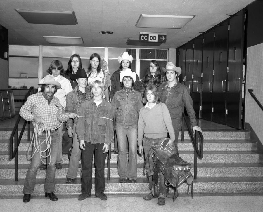 竞技团队在1975年
